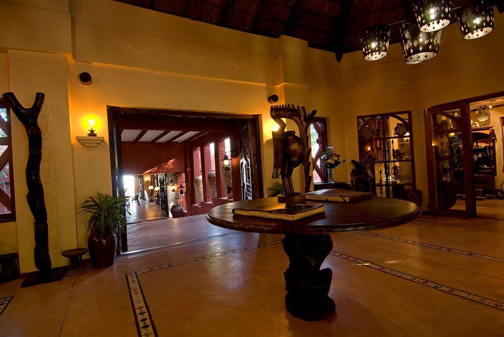 Sanctuary Chobe Chilwero Hotel Kasane Exterior photo