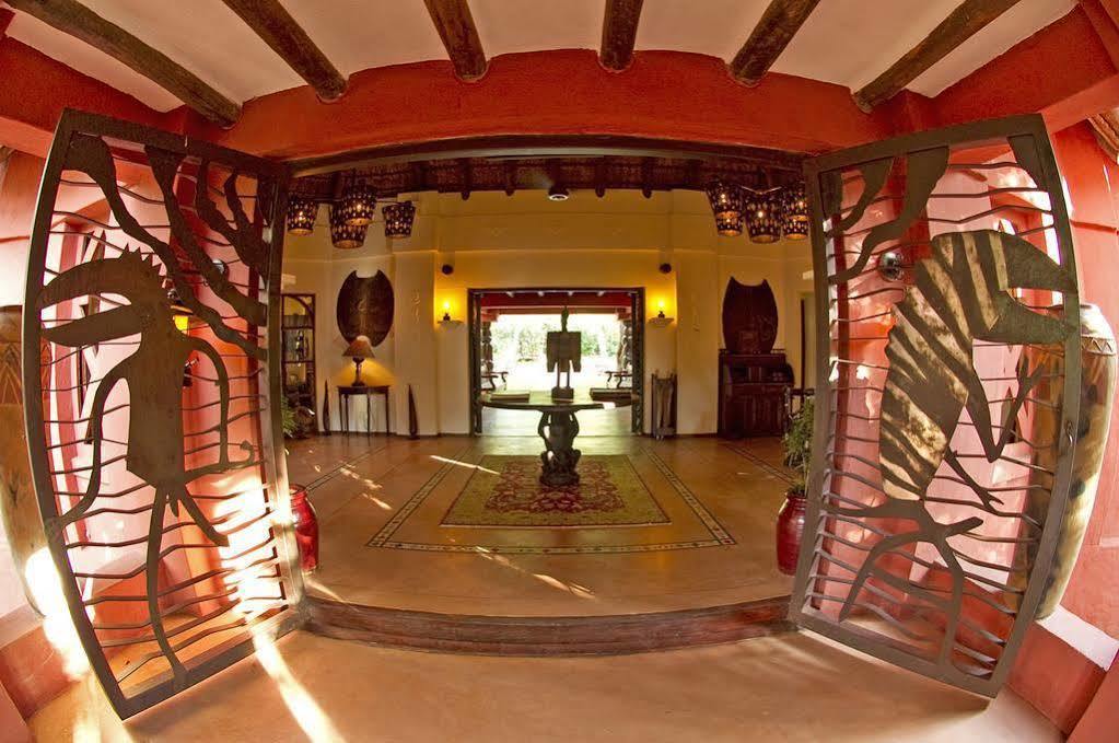 Sanctuary Chobe Chilwero Hotel Kasane Exterior photo