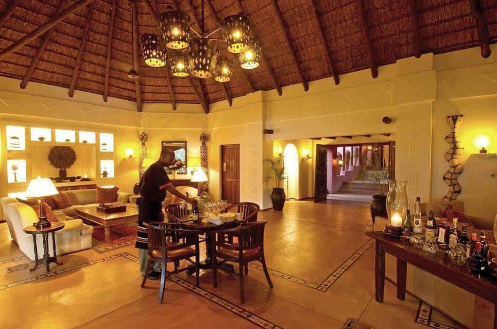 Sanctuary Chobe Chilwero Hotel Kasane Exterior photo